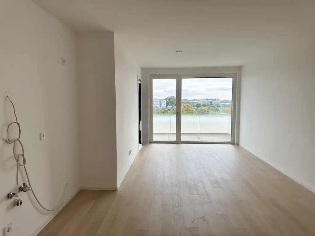 Provisionsfrei und neu: 4. Stock mit Weitblick - Luxuriös Wohnen im exklusiven Prachtgarten