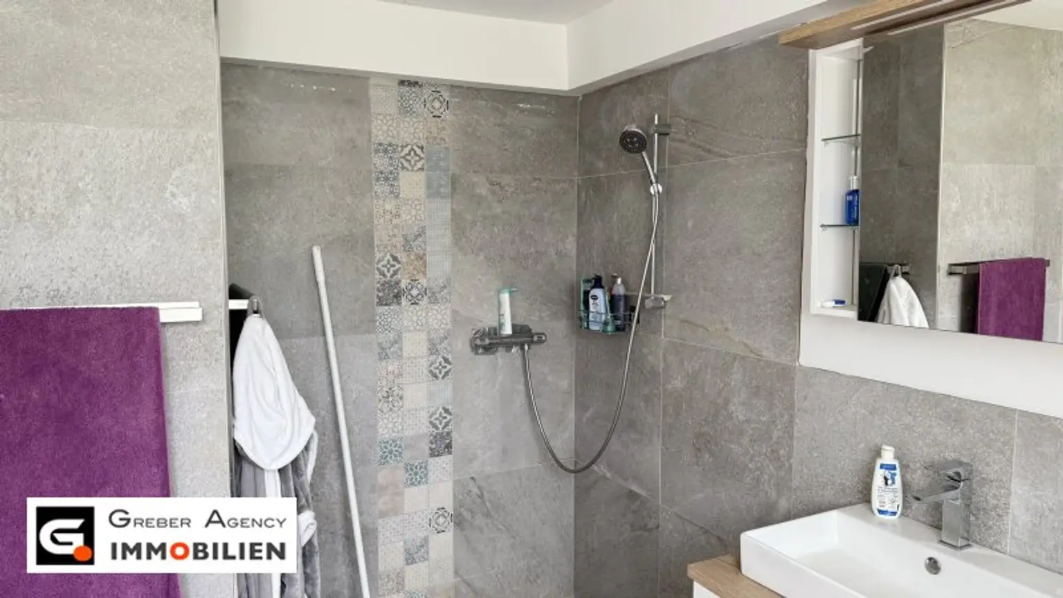 Vierkanthof mit Brunnen, Photovoltaik & großem Garten – Ein Selbstversorger-Hit!