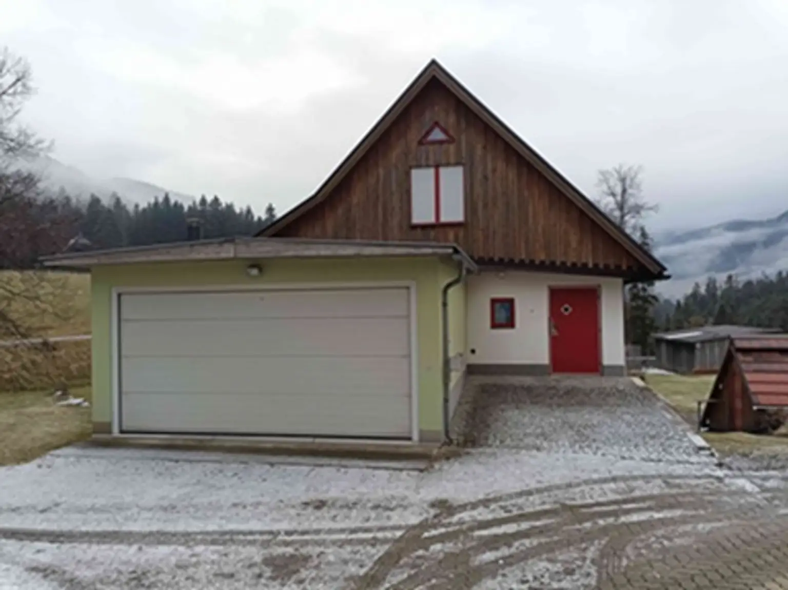 Renoviertes Wohnhaus mit großen Wohnräumen in Tragöss - Nahe Grüner See - zu kaufen !