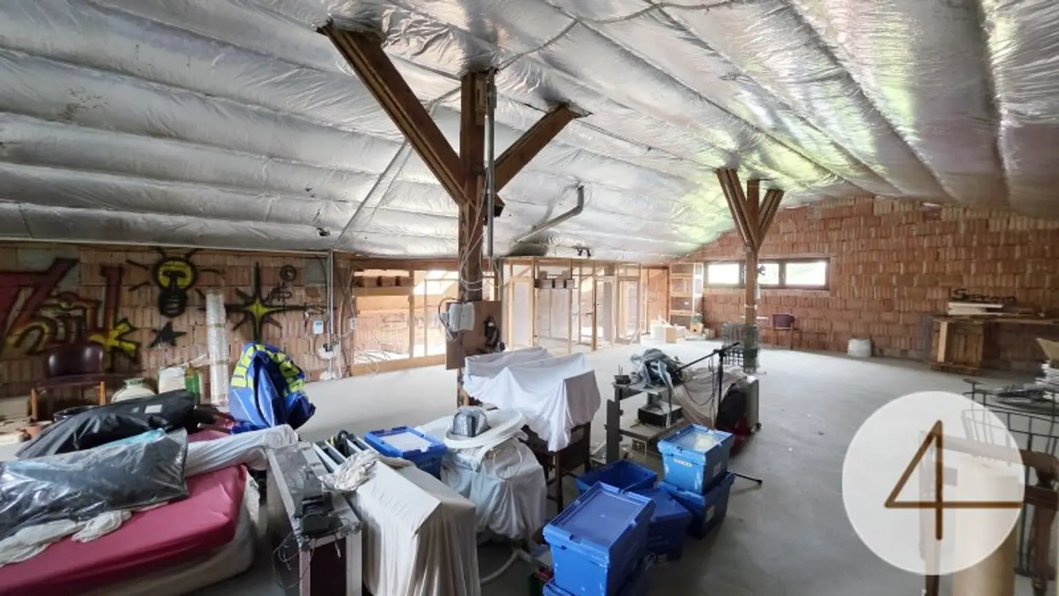 Exklusives Wohnhaus mit Pool, PV-Anlage & Traumgarten!