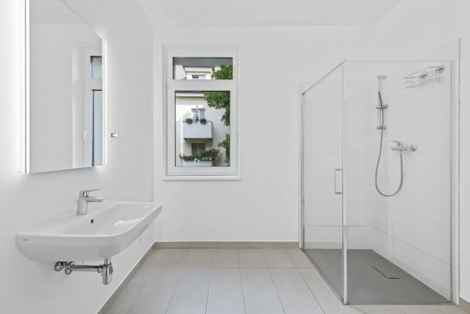 ***Großzügige 4-Zimmer-Wohnung mit 2 Balkonen in Top-Lage des 19. Bezirks – Nähe Kahlenberg***