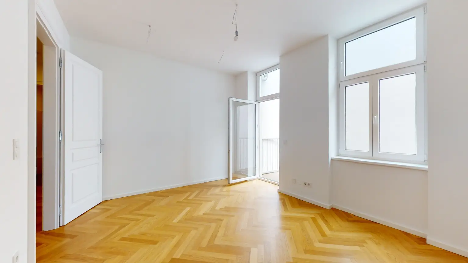 "Urban Oasis" - Rarität | Neubauwohnung in Jahrhundertwendehaus | 2 Balkone