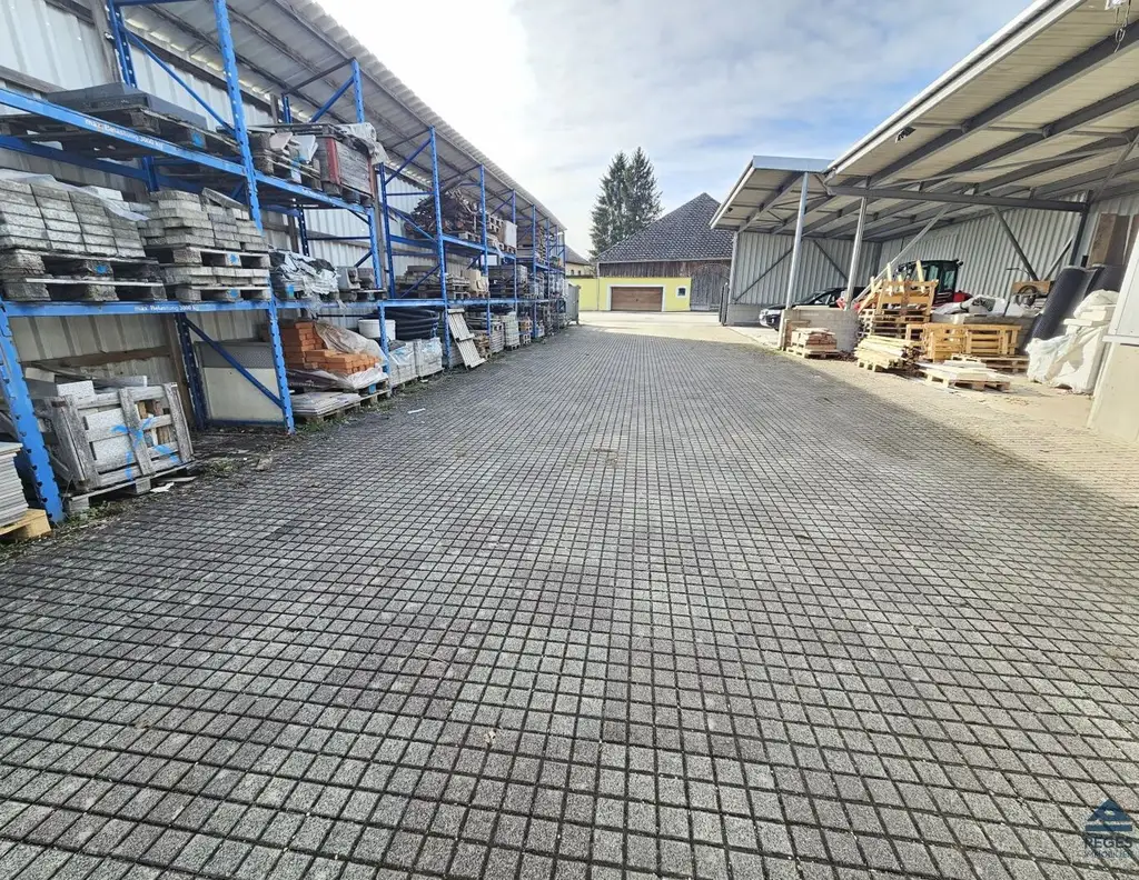 Gewerbeflächen in zentraler Ortslage in Vöcklamarkt, OÖ