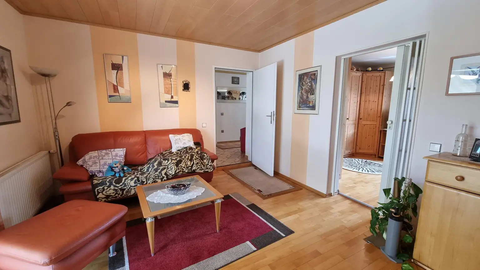 Gepflegtes Einfamilienhaus mit Pool und Garten in St. Georgen