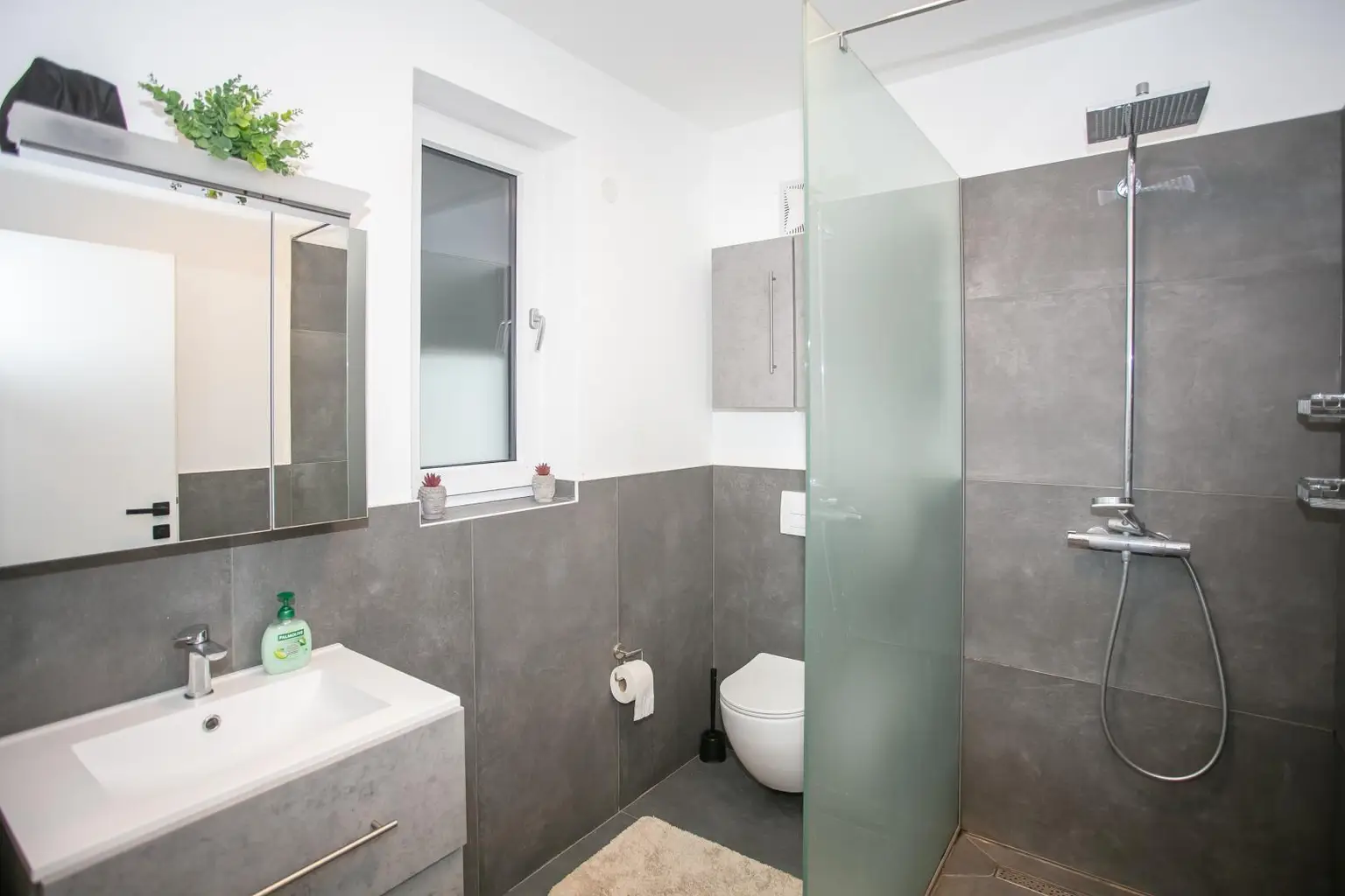 Badezimmer_EG_WE 1