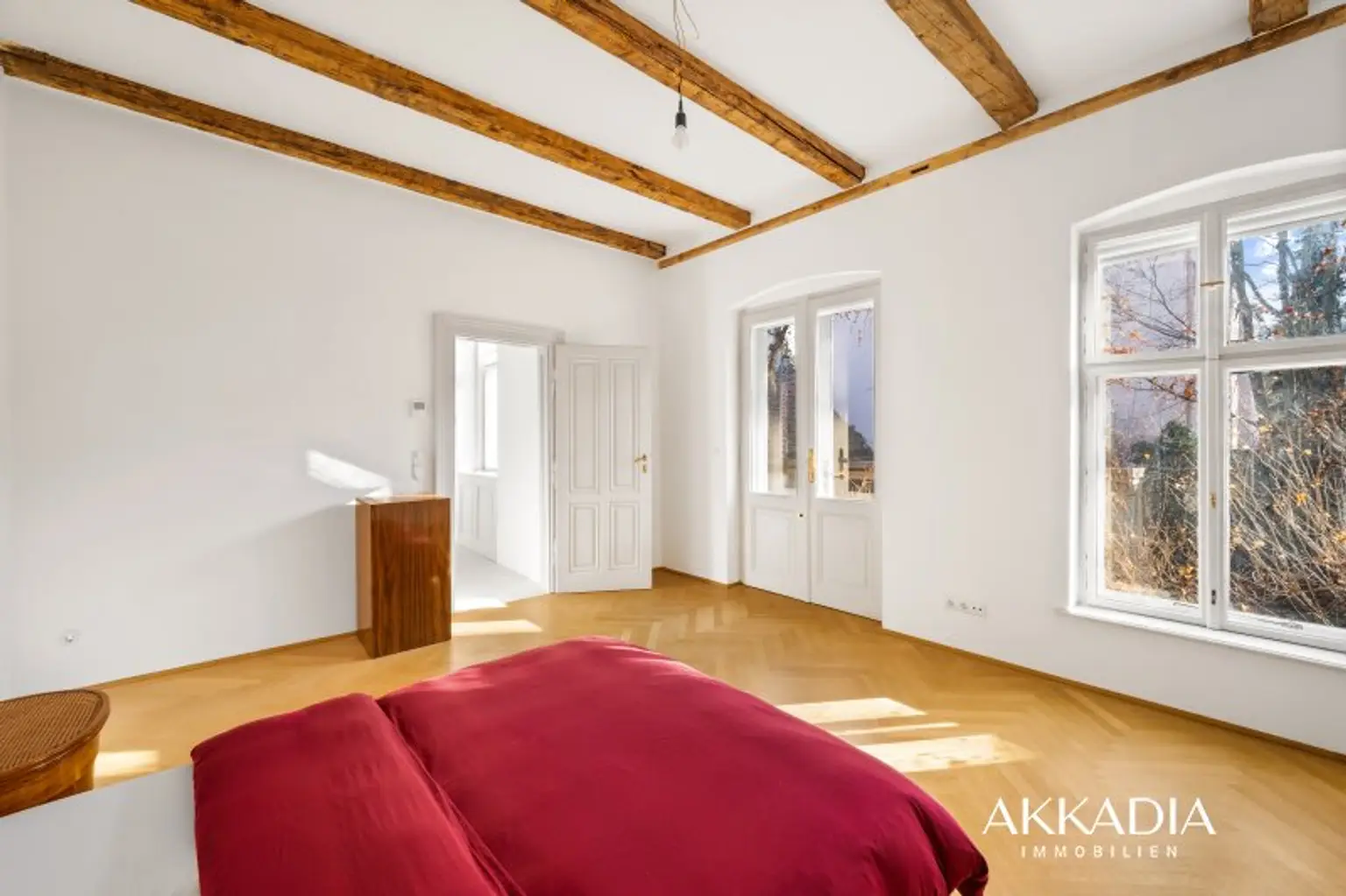 Wo Geschichte lebendig wird - Romantische Villa mit Park