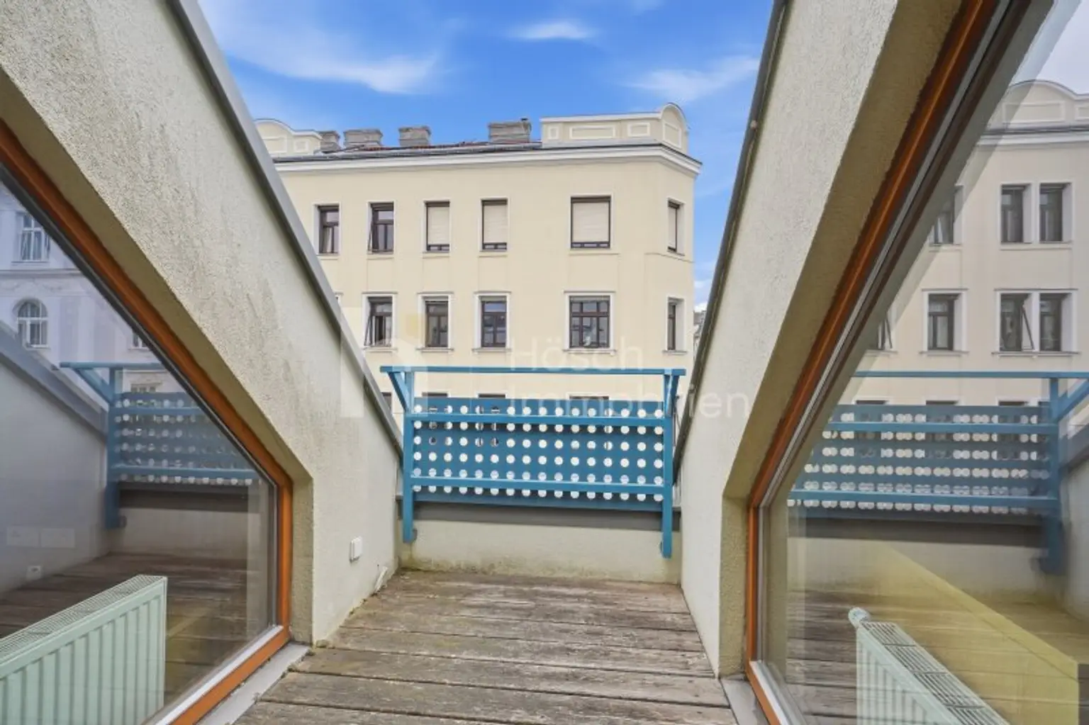 Westseitige Dachterrasse
