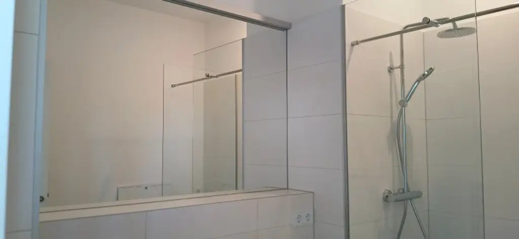 Wunderschöne 2 Zimmerwohnung mit großem Balkon im Zentrum