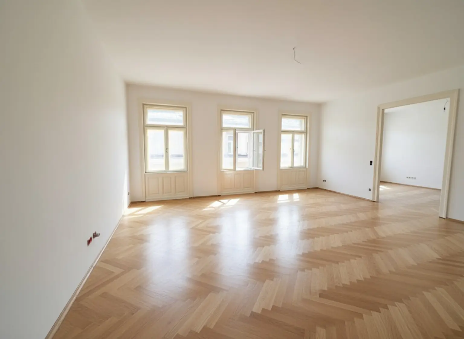 UNBEFRISTET NACH GENERALSANIERUNG: Wohnen in Bestlage in einer klimatisierten 3-Zimmer Altbauwohnung