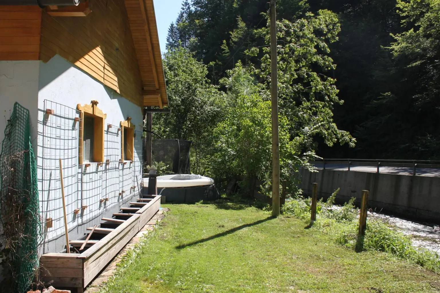 Wohnhaus in  Naturlage