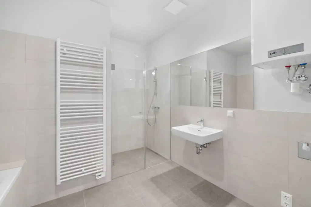 2-Zimmer-Altbaueigentumswohnung in generalsaniertem Altbau