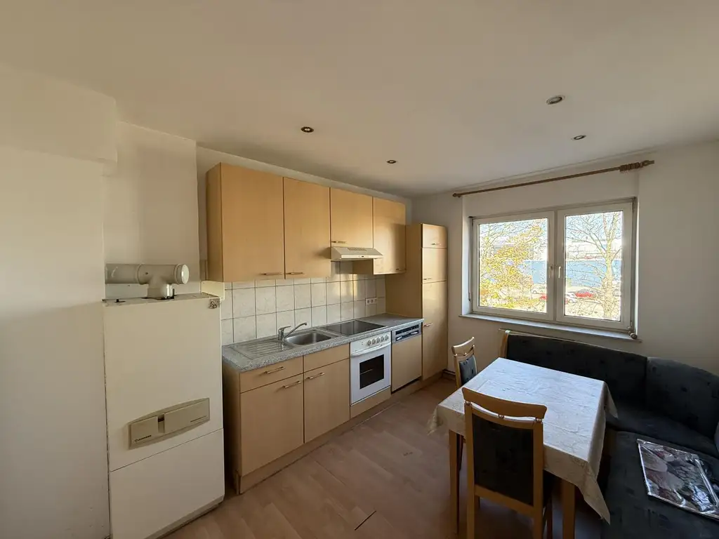 Charmante 2-Zimmer-Wohnung mit Gartenanteil und Garage in Graz-Straßgang