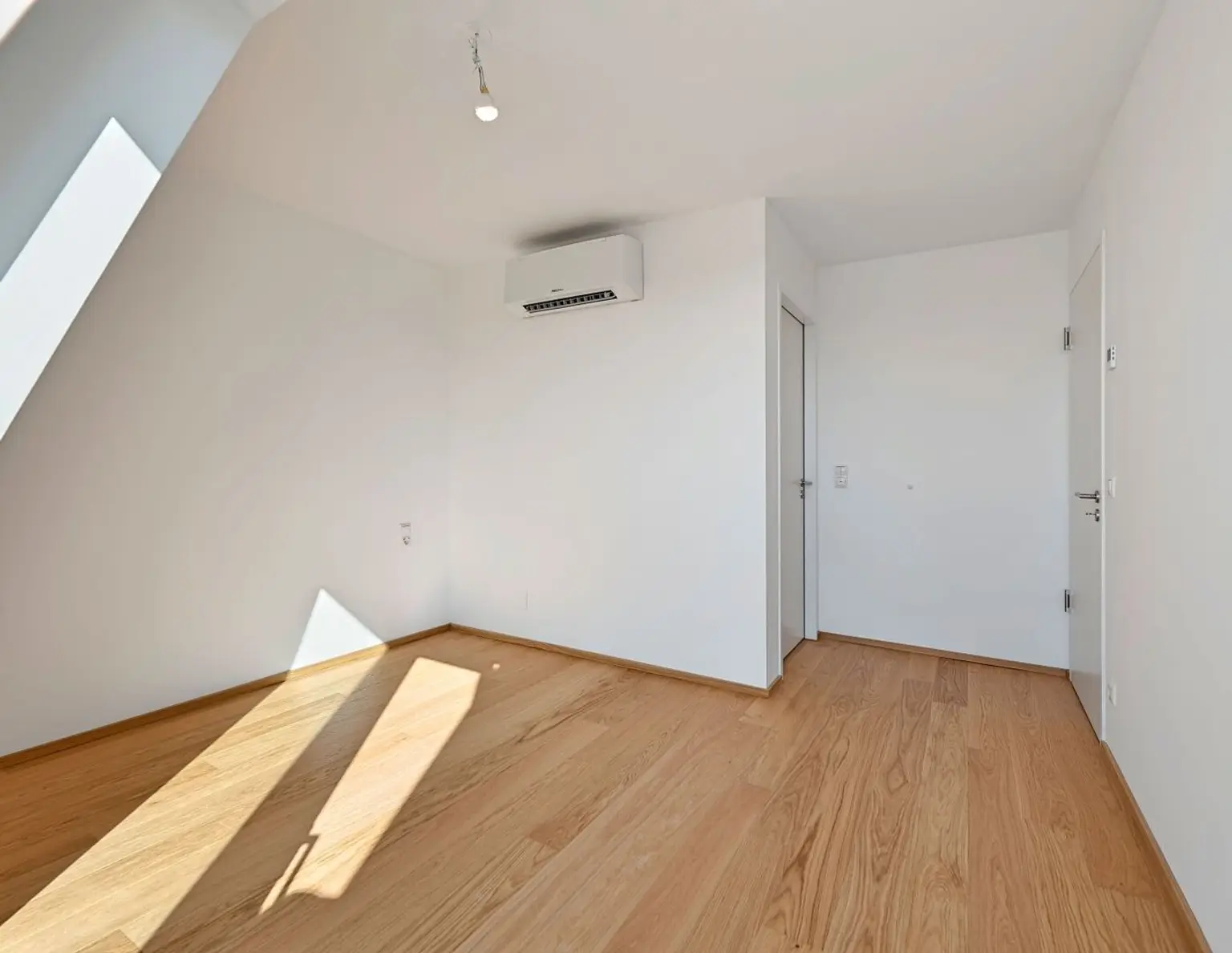 THE TEMPTATION - 1+2.DG - 3 ZI - Maisonette - Südterrassen