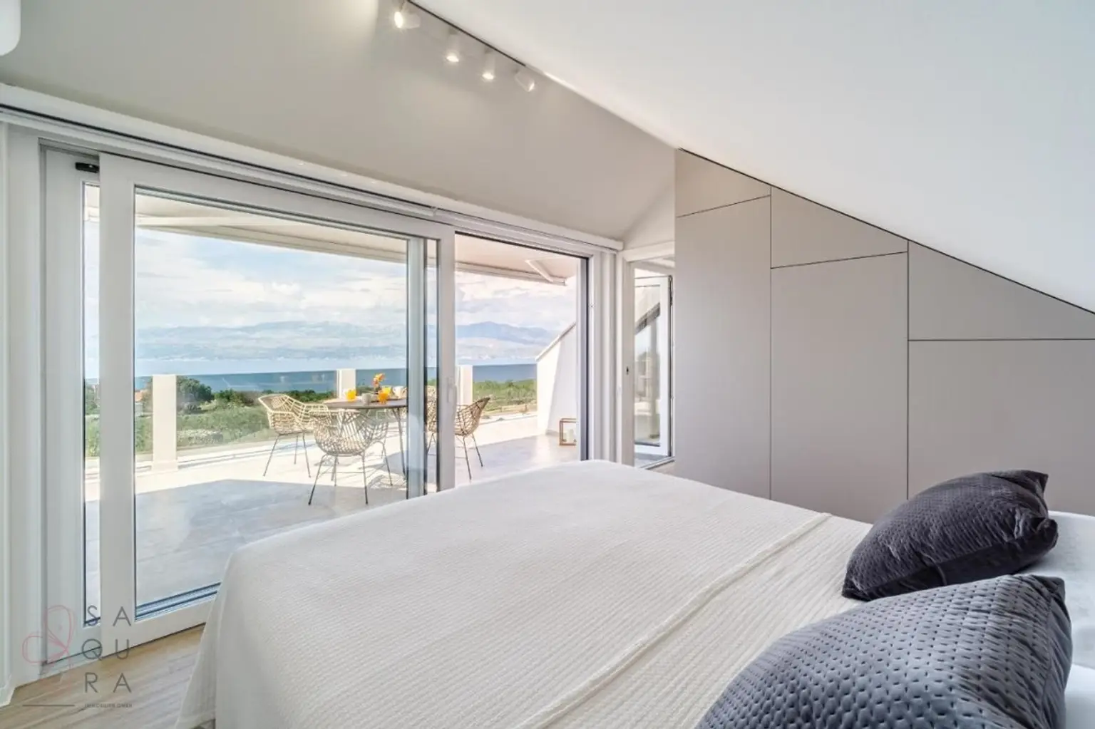 Villenidylle mit Meerblick – Rückzugsort auf der Insel Brač