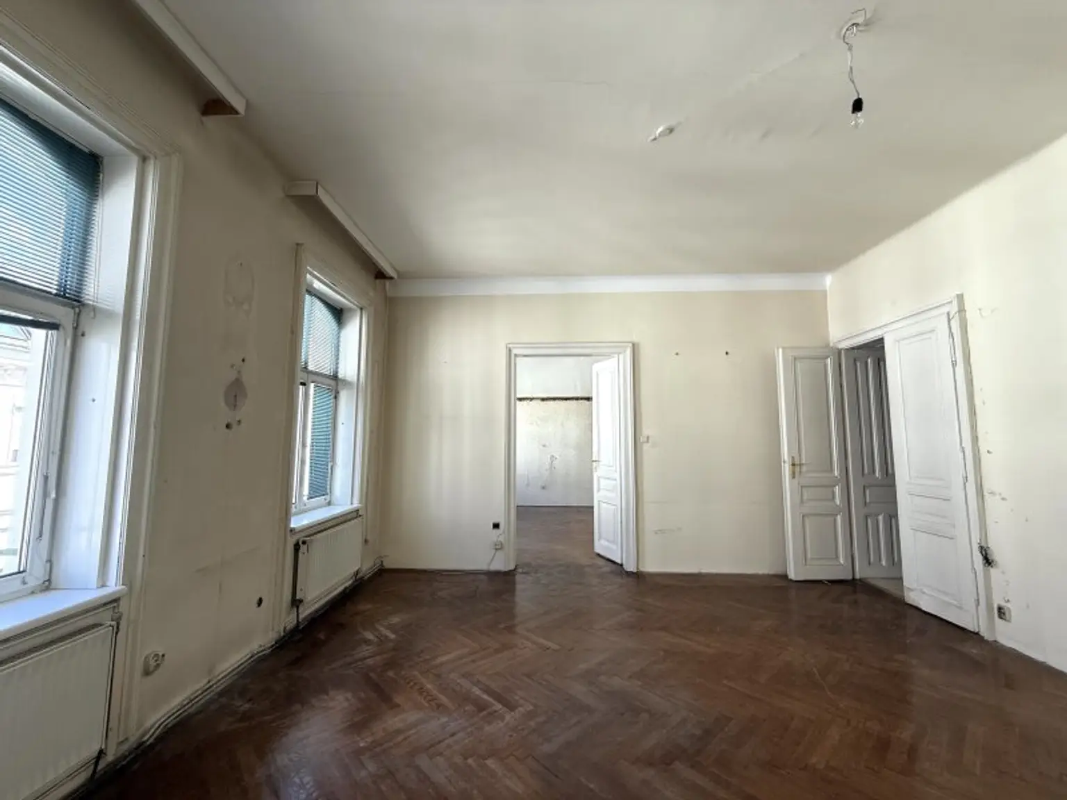 AltbauWohnung ist absoluter Bestlage - Erstbezug