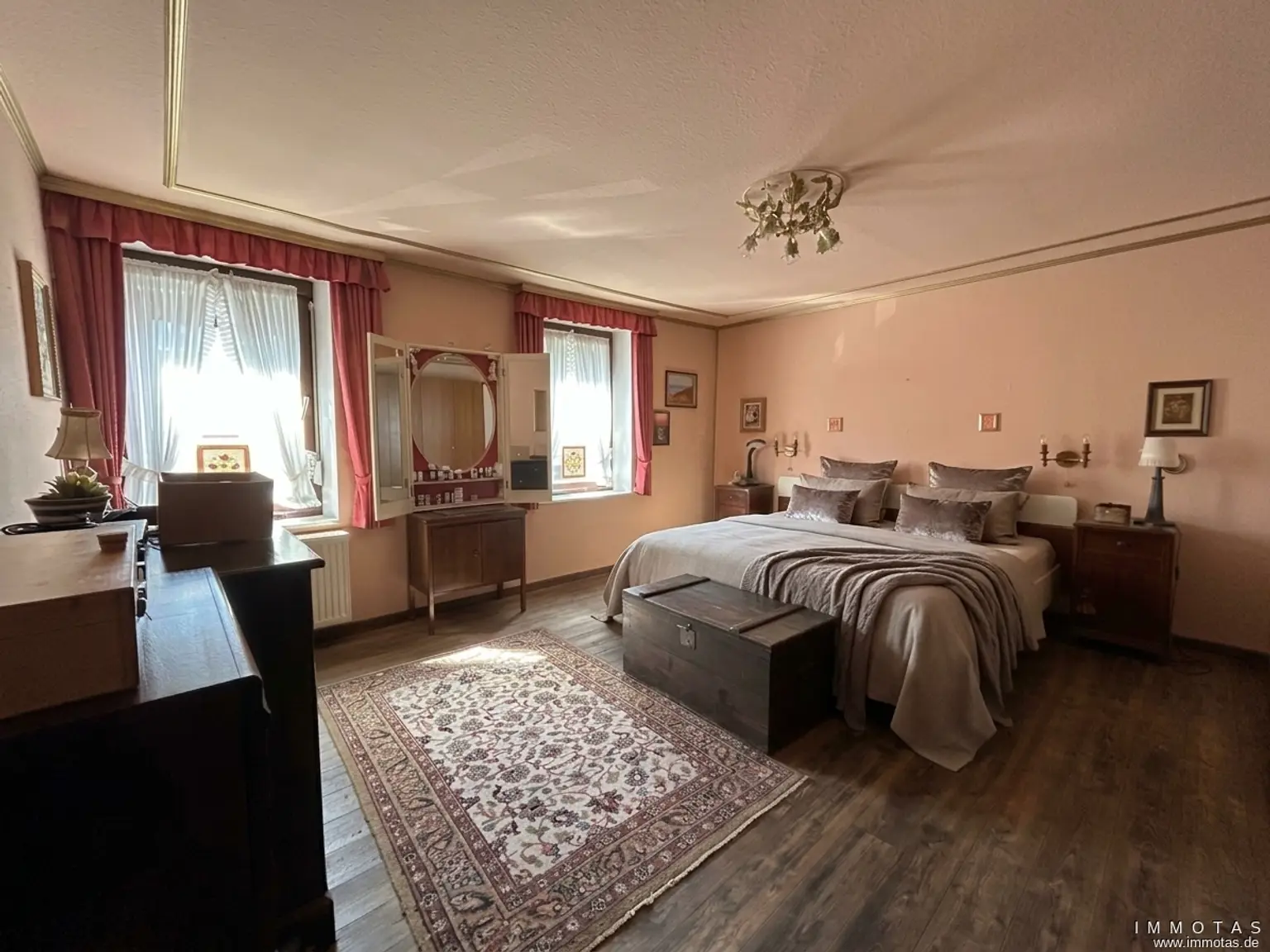 Schlafzimmer OG - KI-generiert