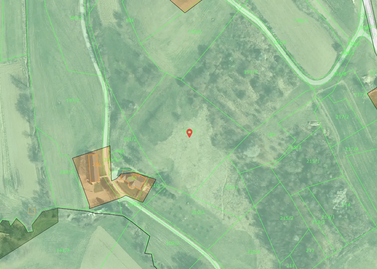 SLOWENIEN!!! Sanierungsbedürftiges Knusperhäuschen in einmaliger Aussichtslage!