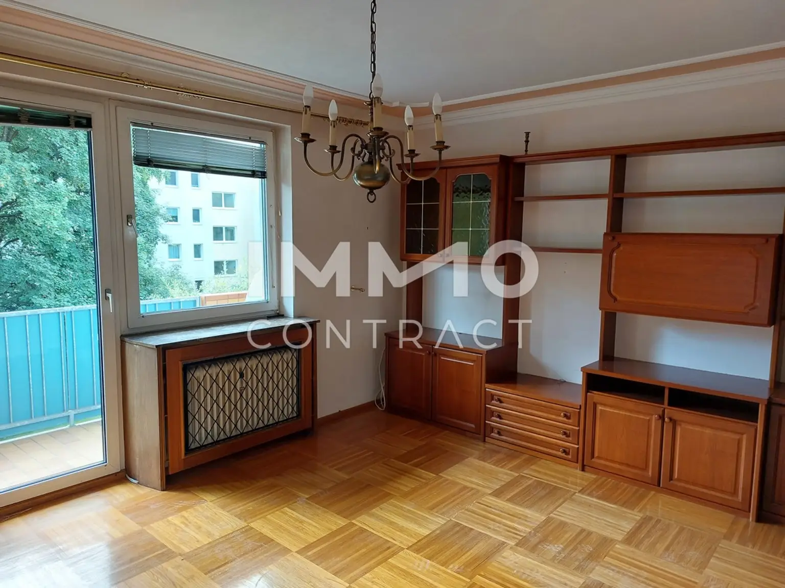 GÜNSTIGE HELLE TEILMÖBLIERTE 3 ZIMMERWOHNUNG MIT BALKON +PP IN GUTER WOHNLAGE IN TROFAIACH