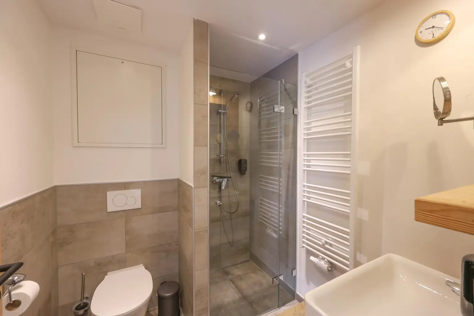 Badezimmer 2