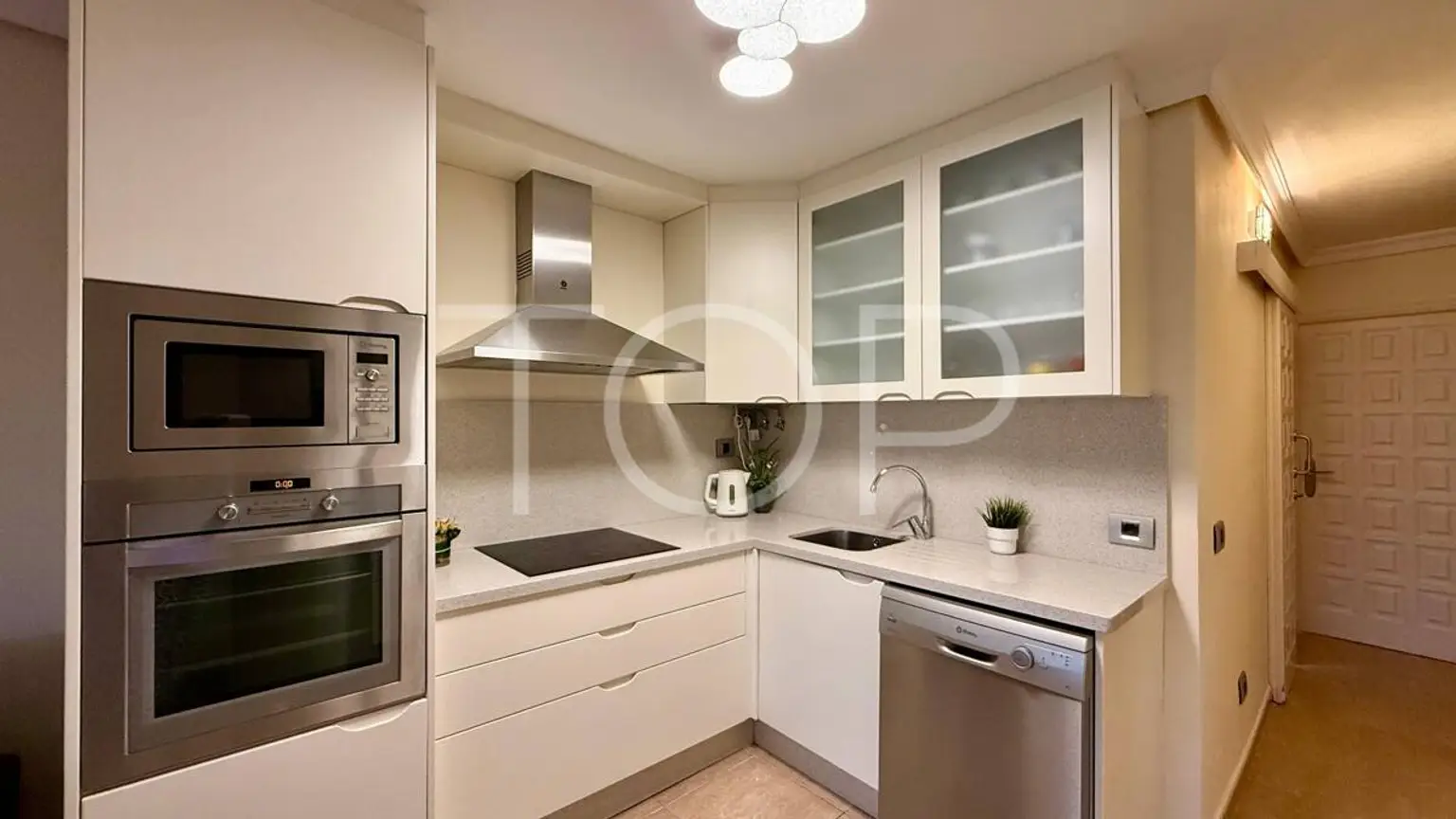 33129649-104a-4b6f-8274-fb9db6411bac