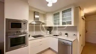 33129649-104a-4b6f-8274-fb9db6411bac