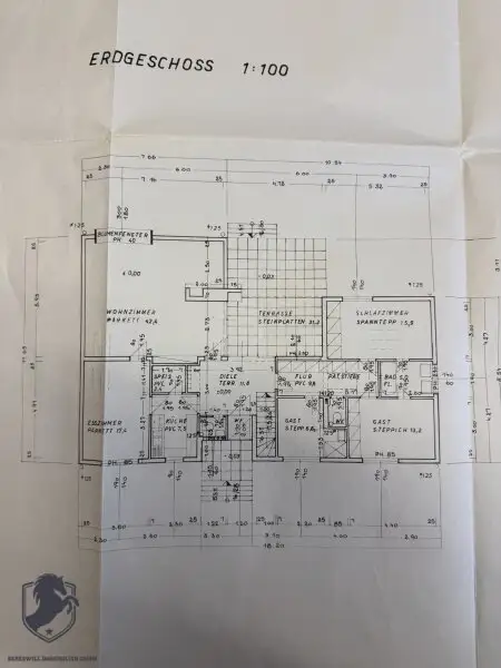Einfamilienhaus mit Garten, Garage zu vermieten