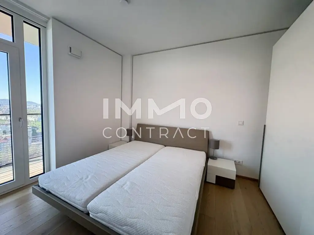 Rarität: Möblierte Zweizimmer-Wohnung im TrIIIple mit Blick wohin das Auge reicht (28. Stock)