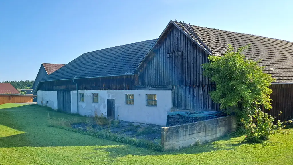 Charmantes Bauernhaus in Merzenstein/Rappottenstein – uneinsehbarer Vierkanthof bietet zahlreiche Möglichkeiten!