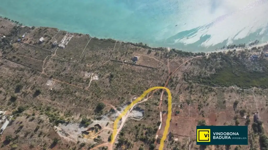 **PREISREDUKTION** TRAUMHAFTES GRUNDSTÜCK AM MEER