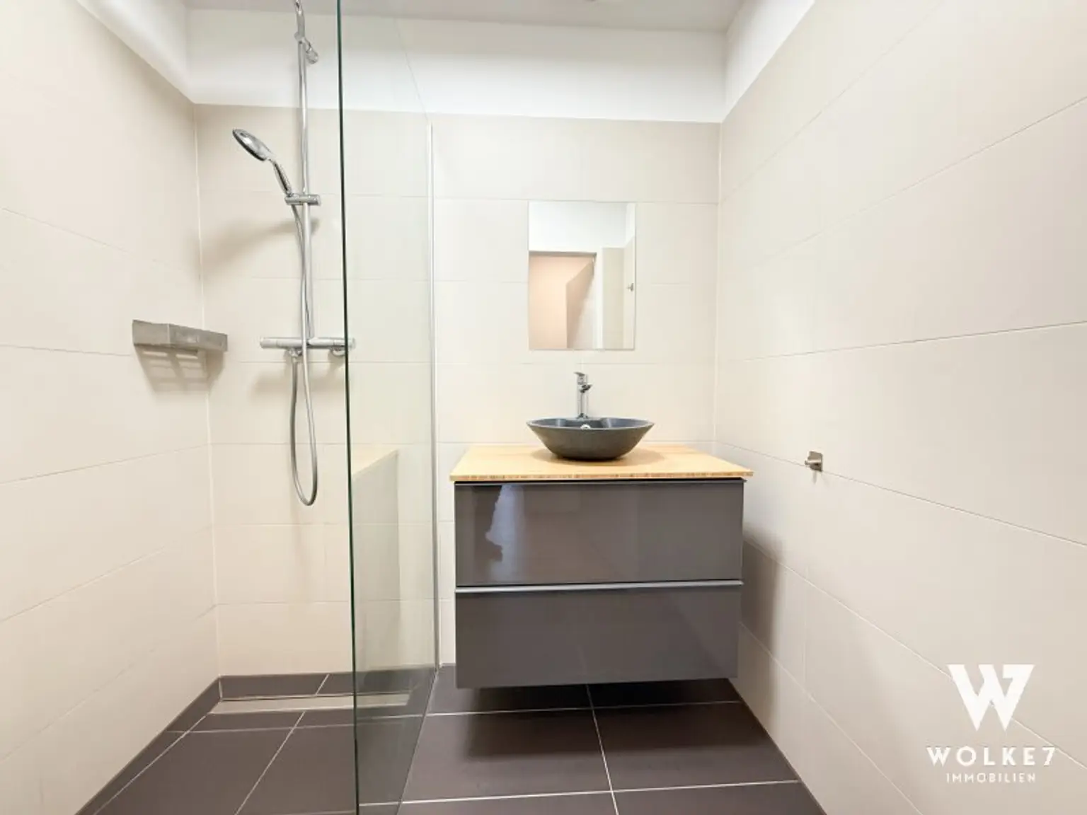 U2 Seestadt | Moderne 4-Zimmer-Eigentumswohnung im 7. Stock – mit großzügigen Freiflächen | Fußbodenheizung + Klima