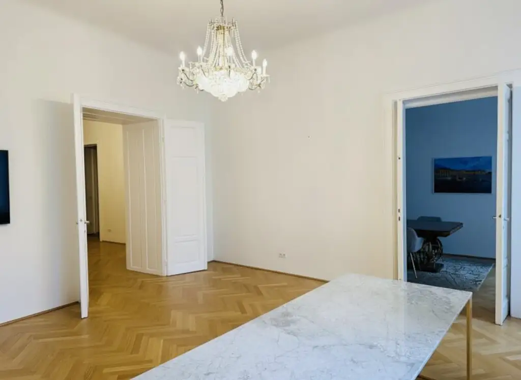 +PROVISIONSFREI+ Prestigeobjekt in 1A-Lage – Altbaubüro beim Hohen Markt ab sofort zu mieten!
