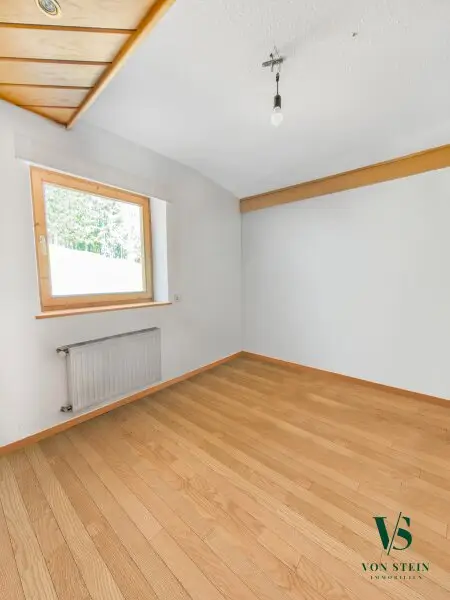 Bestehendes Wohnhaus mit Ausbau- & Neubauoption in Toplage