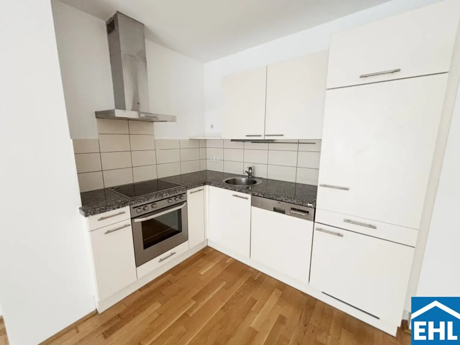 2-Zimmer-Wohntraum mit Loggia am Brunnenmarkt!