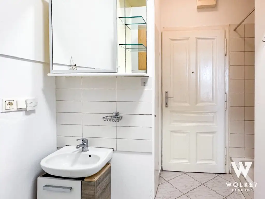 Südliche Ein-Zimmer-Wohnung in Top-Lage: Zentrumsnah | Weinberg-Blick | Ideale Starterwohnung