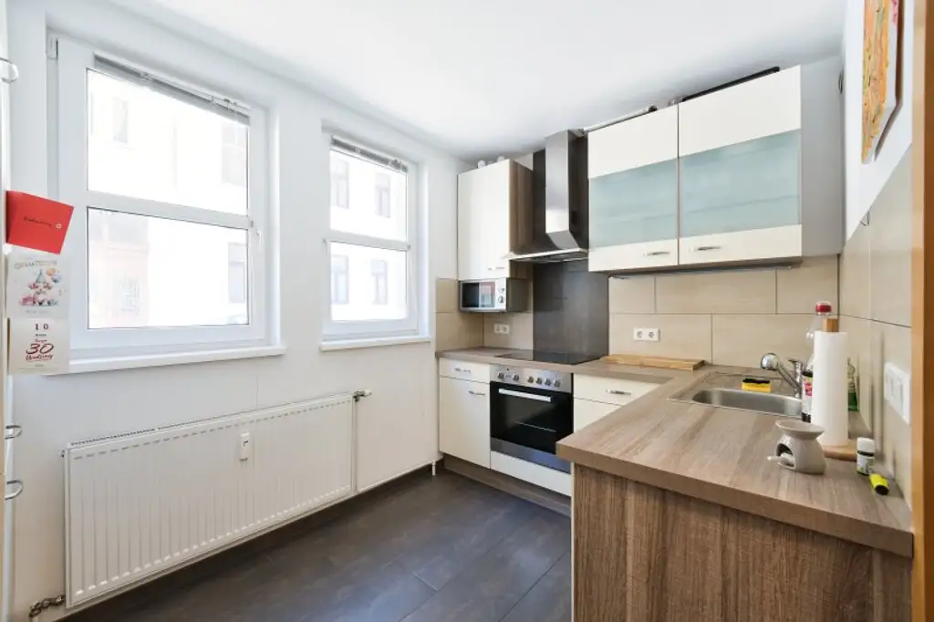 Renovierte 2,5-Zimmer-Wohnung mit Terrasse & Gartenidylle – ruhig wohnen, zentral leben