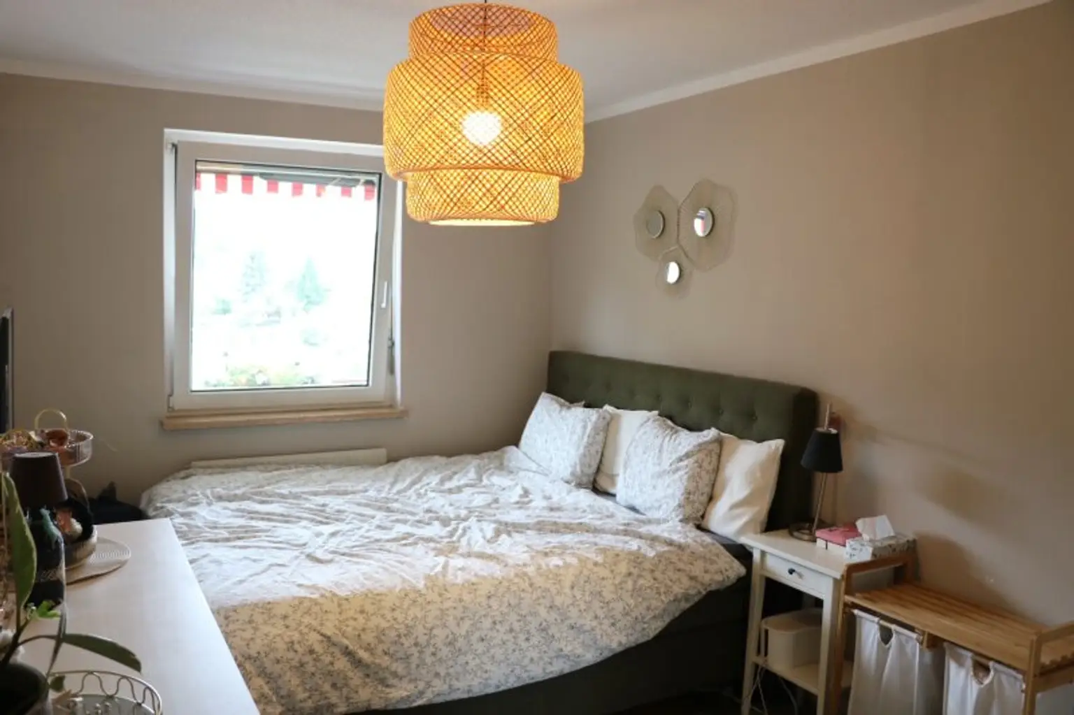 Geräumige Wohnung mit Balkon und TGAP bei der USI - befristet vermietet