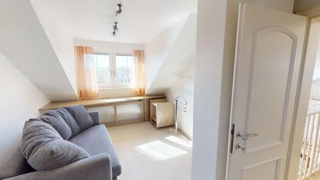 Einmalige Dachgeschoss-Maisonette mit Top-Ausstattung