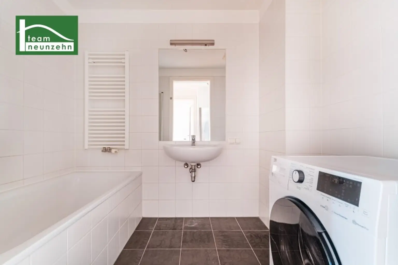 2-Zimmer Wohnung in 1100 Wien: Einbauküche und Loggia inklusive! - JETZT ZUSCHLAGEN