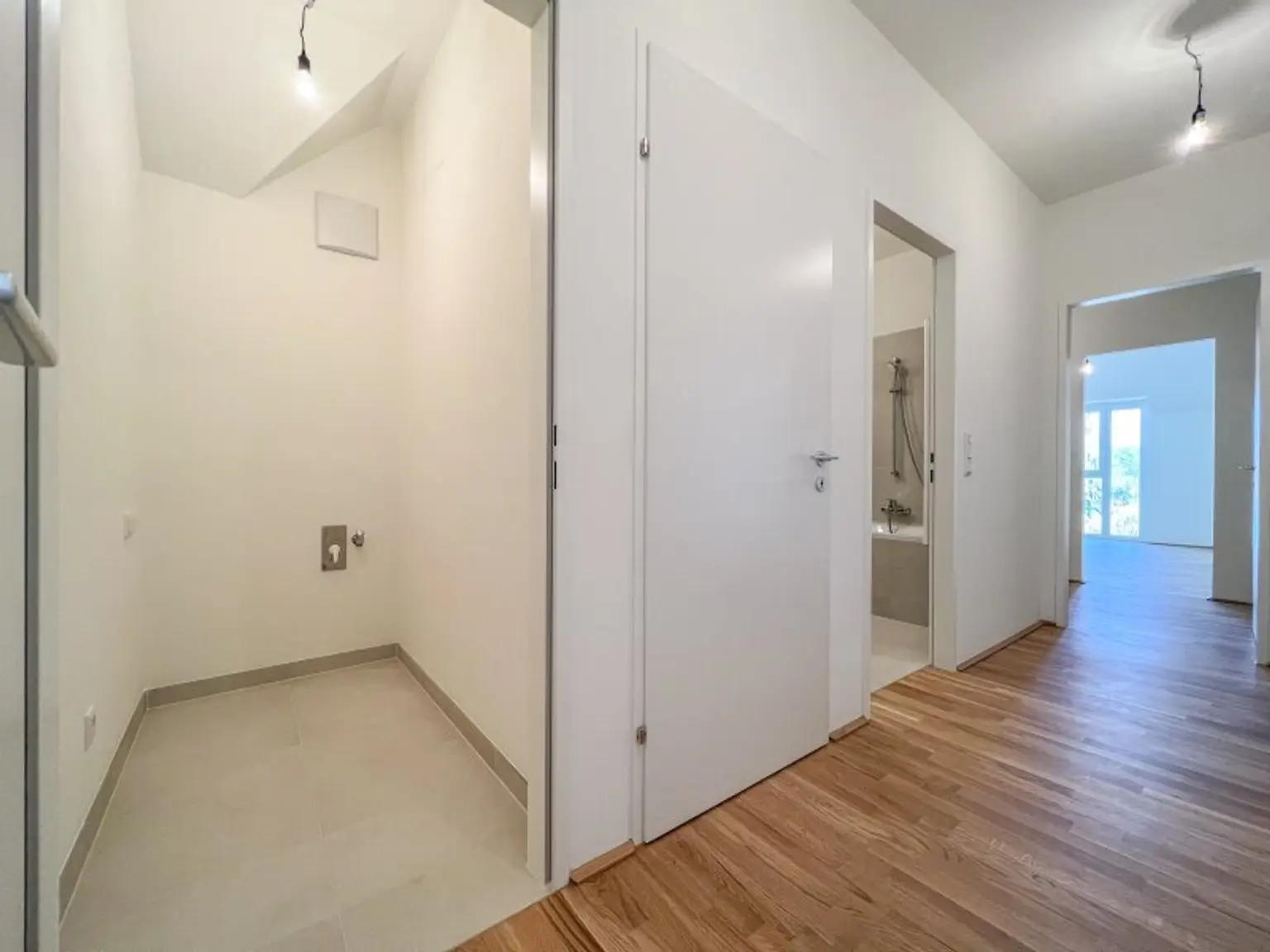 Moderne 3-Zimmer-DG-Wohnung in Zentrumslage von Perchtoldsdorf