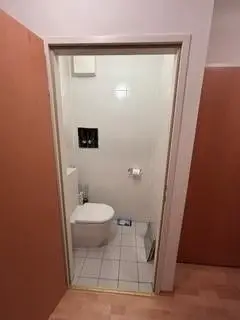 Charmante Wohnung mit guter Anbindung   und günstigen Betriebskosten  und Klimaanlage