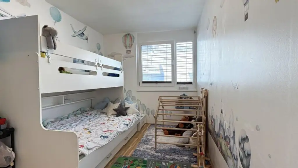 +NEU+ Ihr liebevoller und hochwertiger Rückzugsort im Grünen – Sonnige 3-Zimmer-Wohnung mit Balkon & bester Anbindung