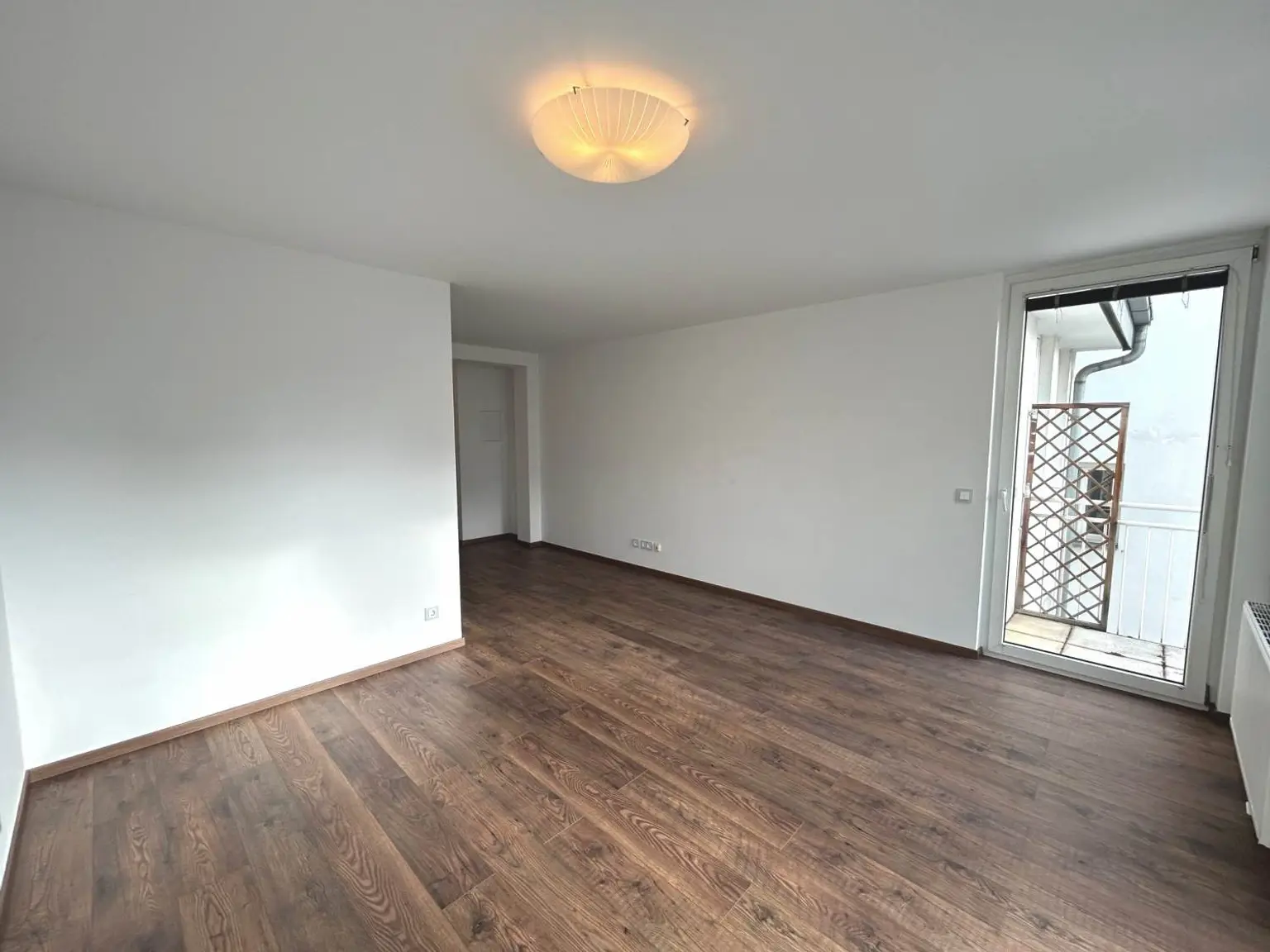 Schöne 1-Zimmer-Wohnung mit Balkon im 7.Bezirk!