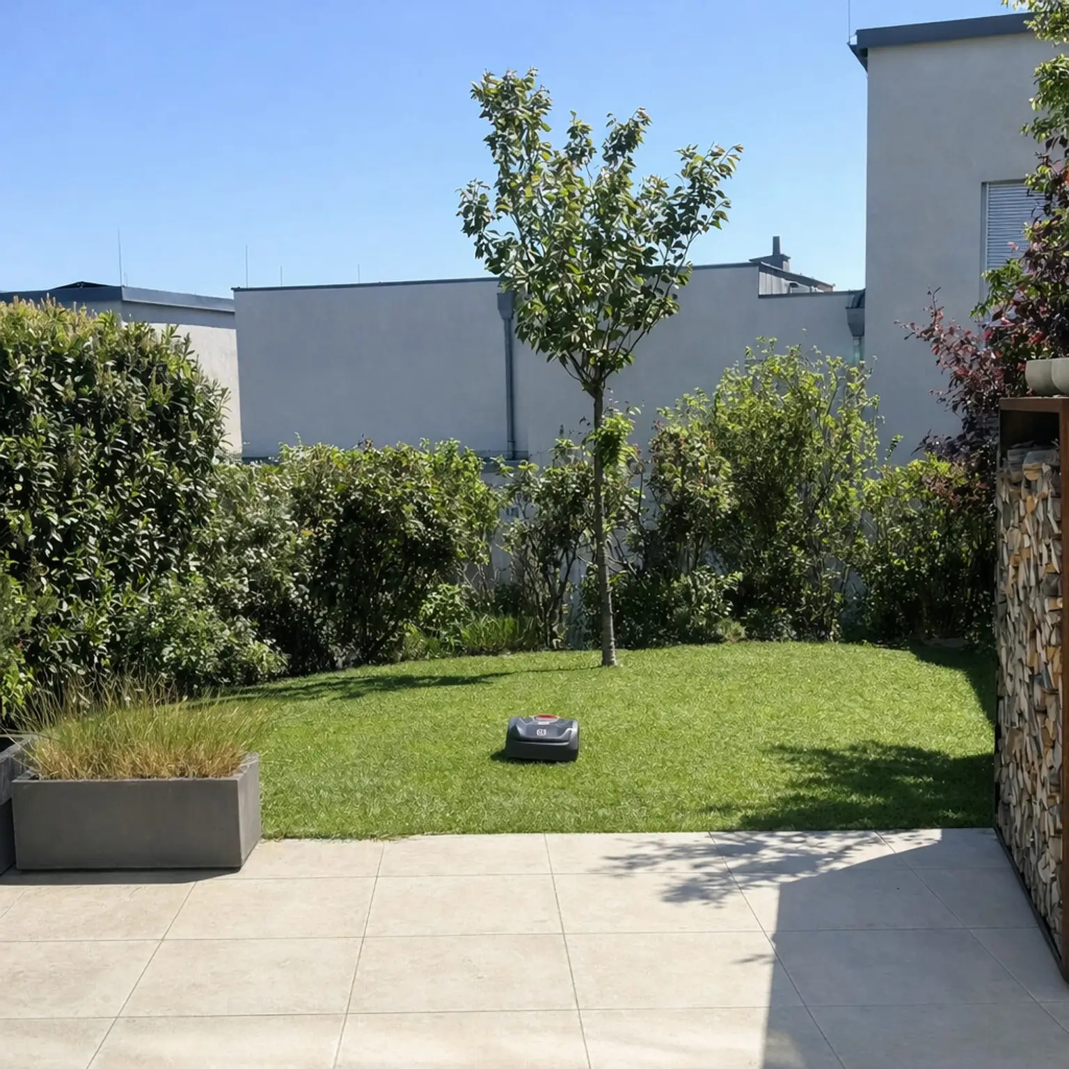 Terrasse mit Garten Süden