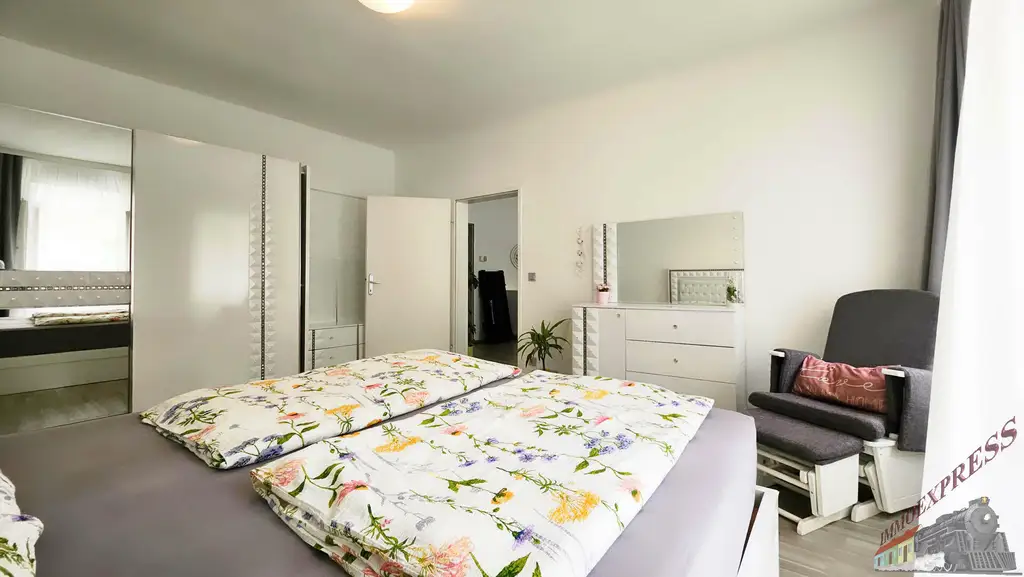 Charmante 4-Zimmer-Altbauwohnung mit modernem Flair in der Karmarschgasse – 83 m²