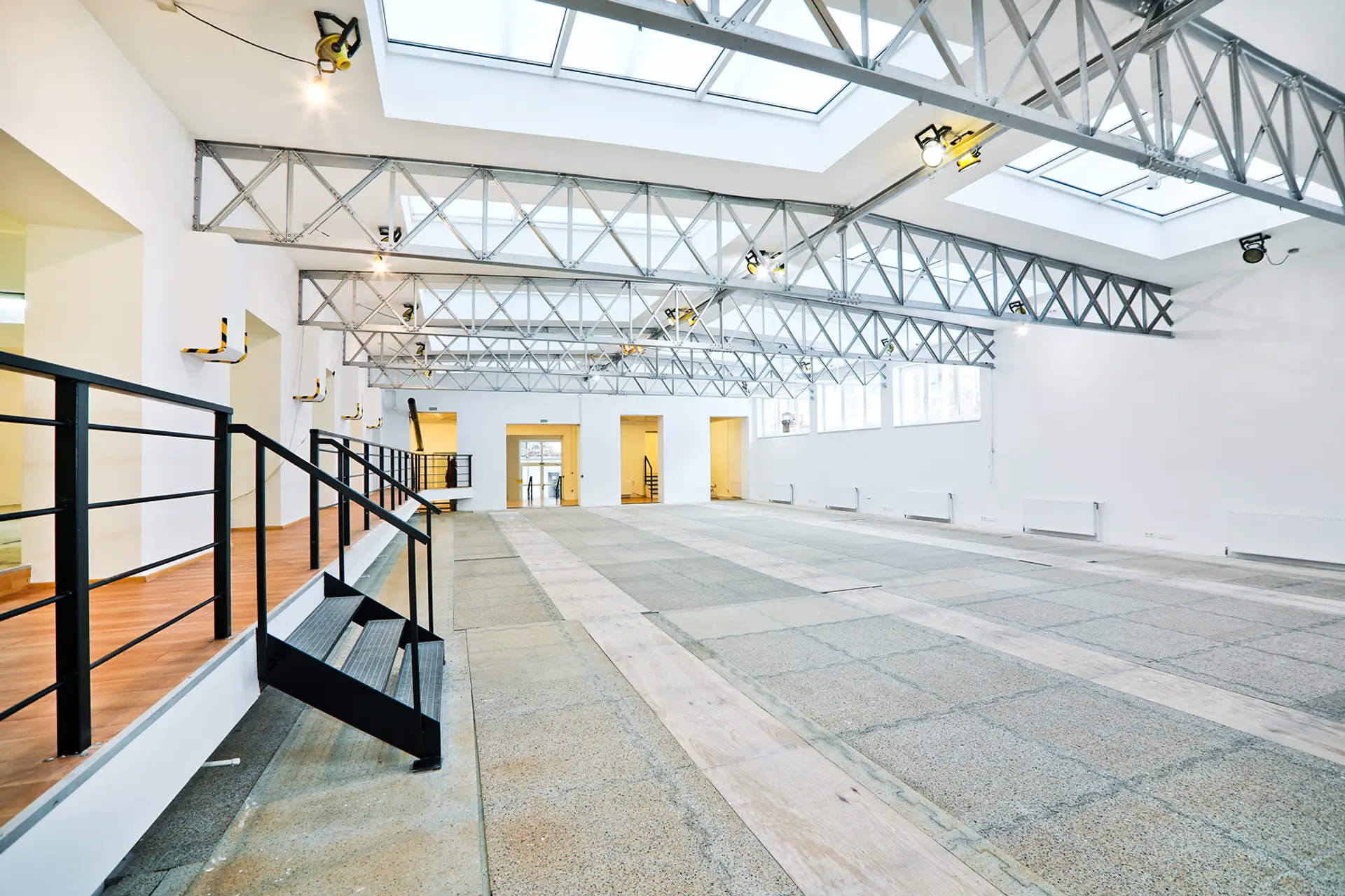 LOFT Schottenfeldgasse Saal von hinten