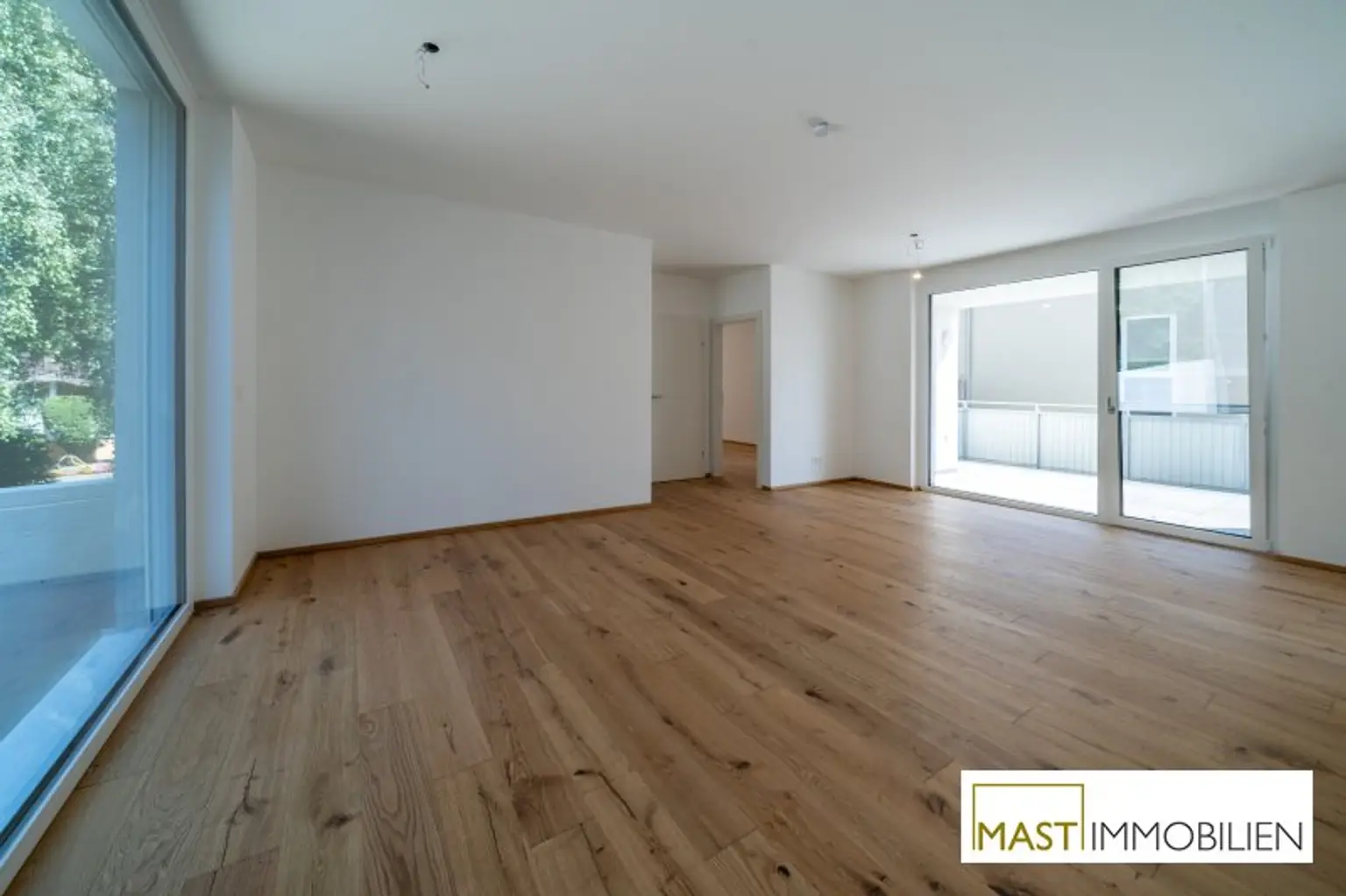 *Sommer 2025* Traumhafte 3-Zimmer Familienwohnung mit rund 15 qm Freifläche!