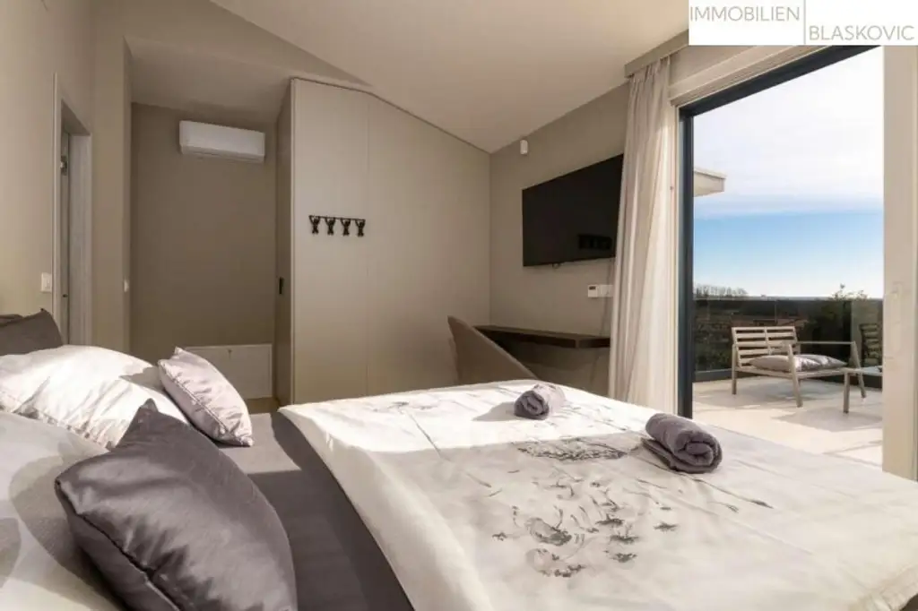 Porec Umgebung - Attraktives Haus mit Pool, Whirlpool und Sauna