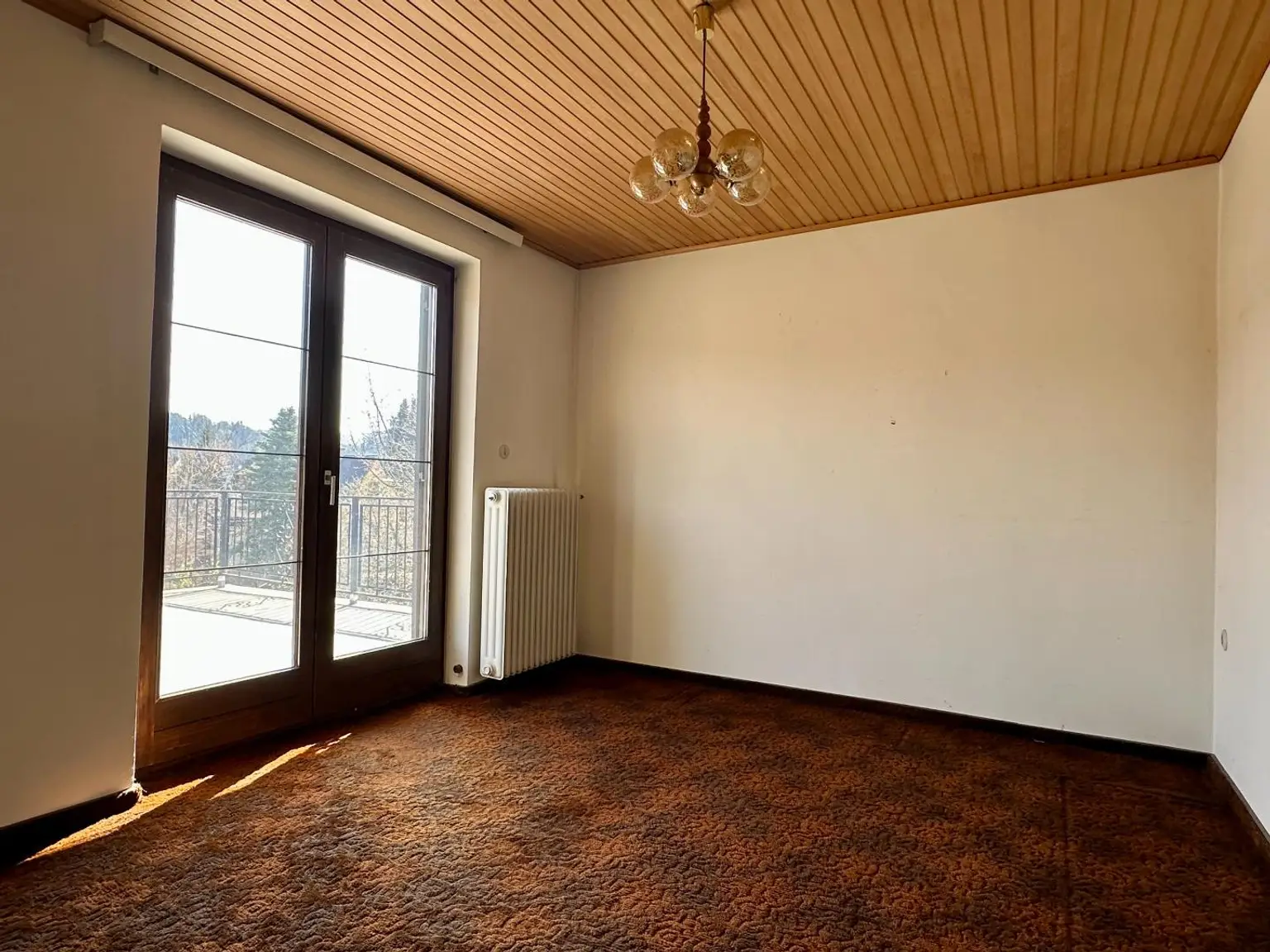 Zimmer 1 mit Terrasse_Dachgeschoss