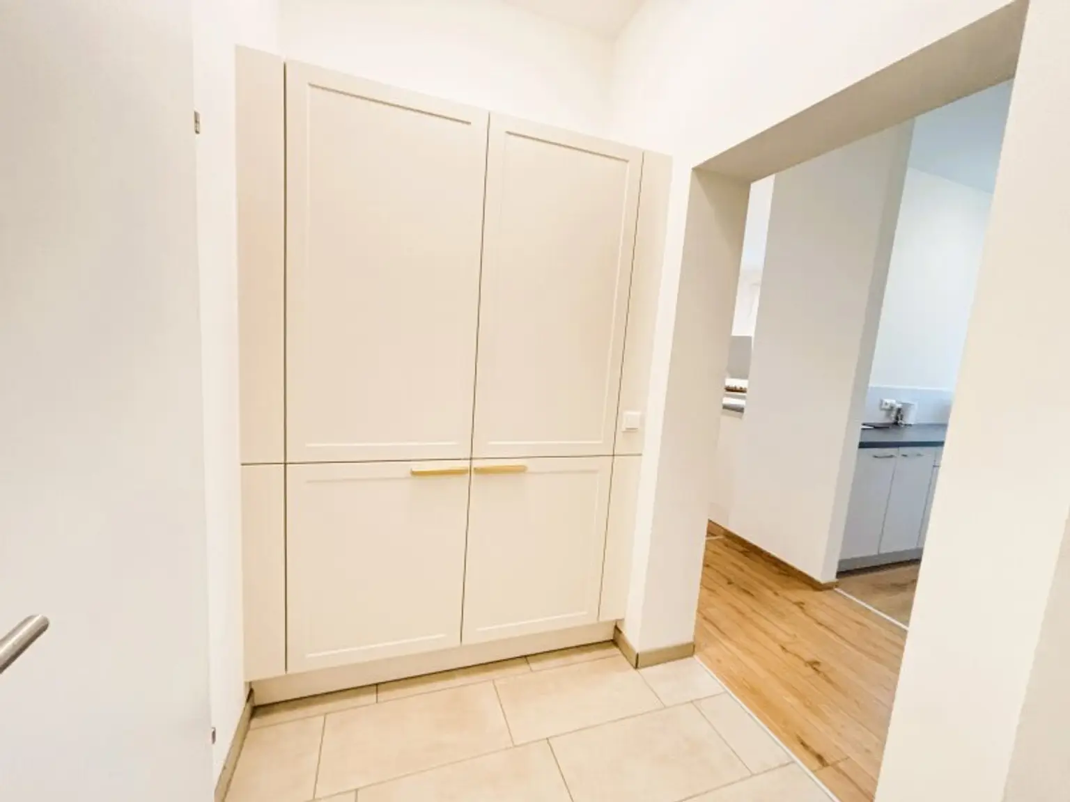 Multifunktionale Bürofläche für Ihre Geschäftsidee in aufstrebendem Viertel!