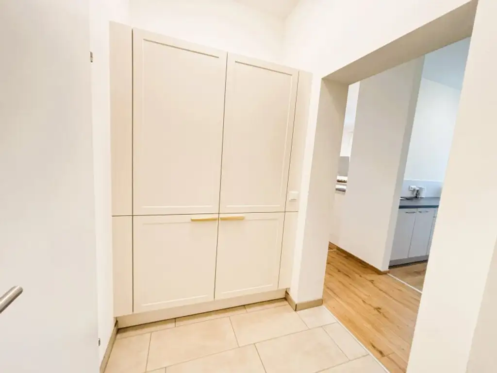 Multifunktionale Bürofläche für Ihre Geschäftsidee in aufstrebendem Viertel!